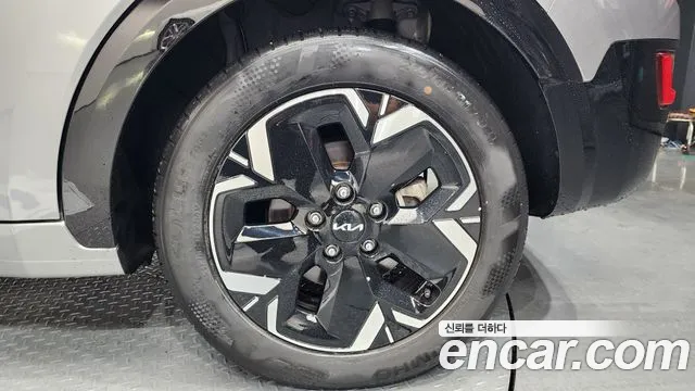 Kia Niro All Niro EV Earth — Фото автомобиля 19