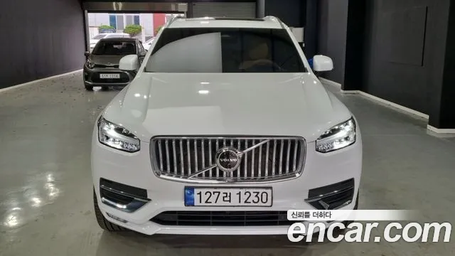 Фотография автомобиля — Вольво XC90