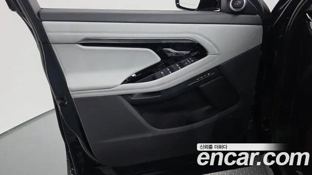 Land Rover Range Rover Evoque — Фото автомобиля 13