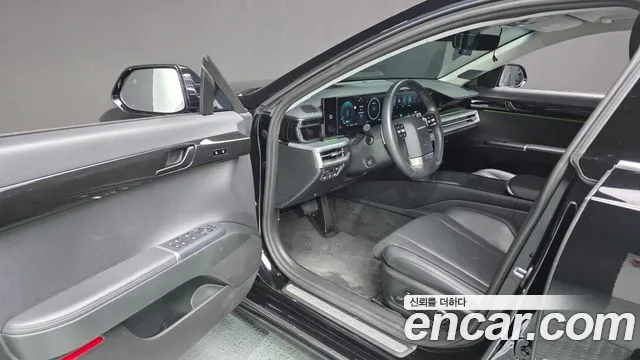 Hyundai Grandeur GN7 — Фото автомобиля 10