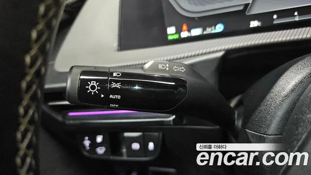 Kia EV6 — Фото автомобиля 24