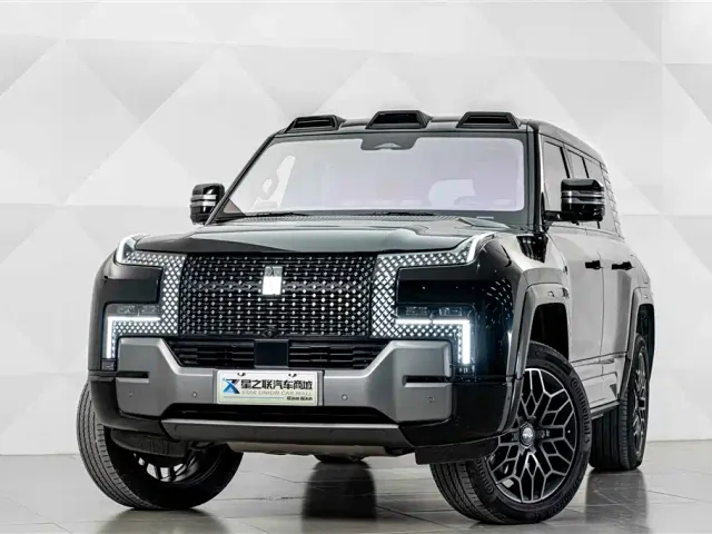 BYD U8 — Фото автомобиля 2