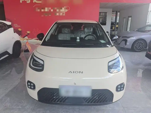 GAC Aion UT — Фото автомобиля 2
