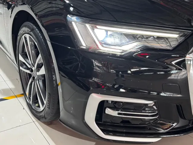 Audi A6L — Фото автомобиля 4