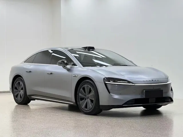Luxeed S7 — Фото автомобиля 3