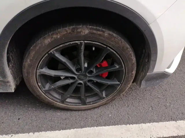 Geely Emgrand S — Фото автомобиля 22