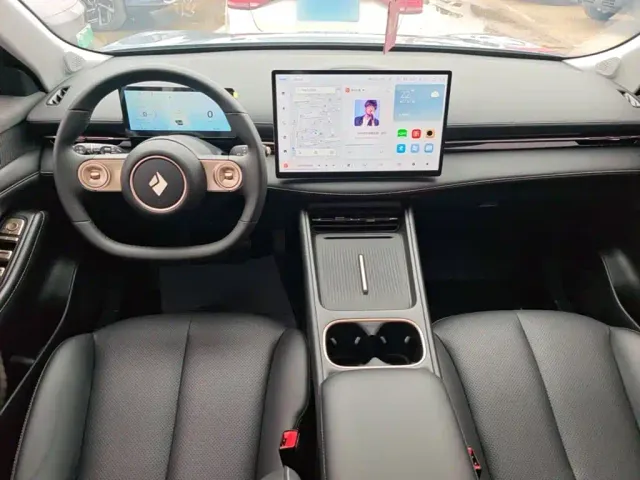 Baojun Yunhai — Фото автомобиля 9