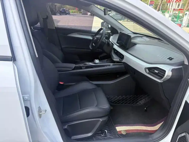 Geely Geometry A — Фото автомобиля 8
