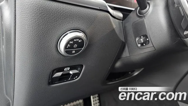Mercedes-Benz GLC-Class — Фото автомобиля 21