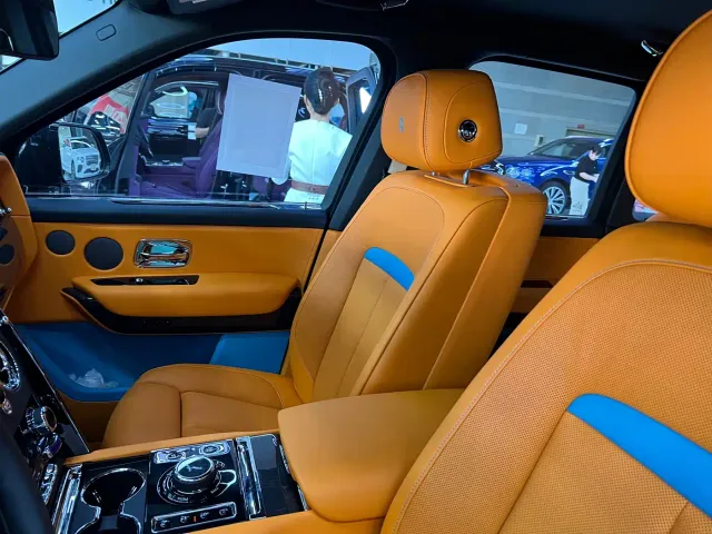 Rolls-Royce Cullinan — Фото автомобиля 9