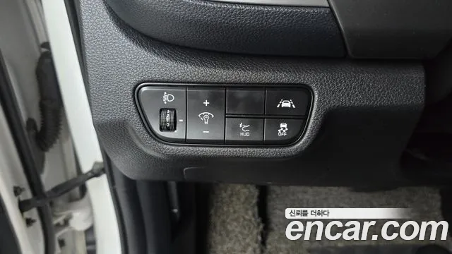 Kia Seltos Seltos Бензин 1.6 турбо 2WD — Фото автомобиля 18