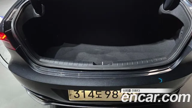 Hyundai Grandeur Новый Grandeur IG — Фото автомобиля 25