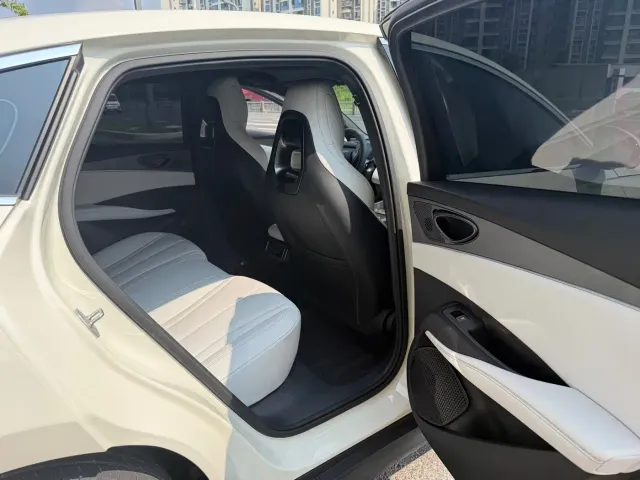 BYD Seal 06 — Фото автомобиля 15