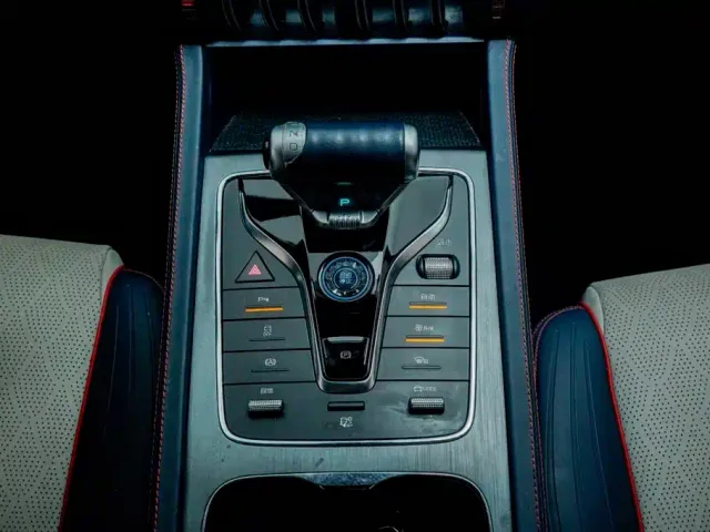 BYD Yuan PLUS — Фото автомобиля 23