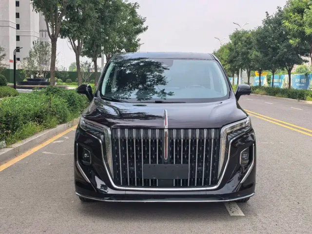 Hongqi HQ9 — Фото автомобиля 3