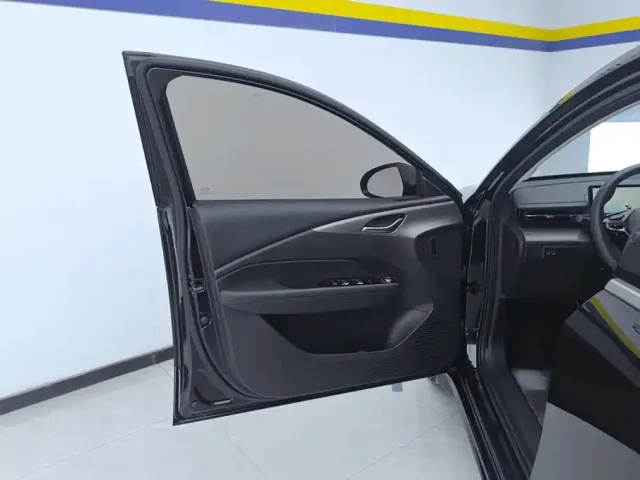 Wuling Starlight — Фото автомобиля 7