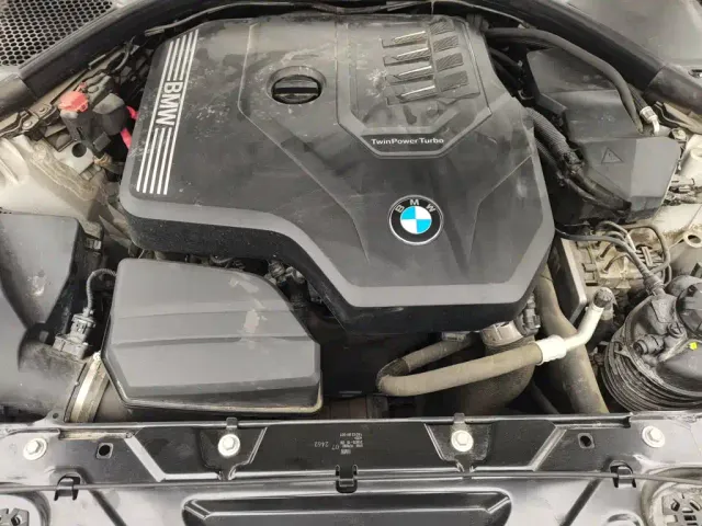 BMW 3 Series — Фото автомобиля 10