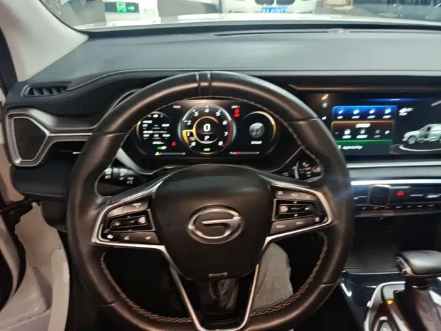 GAC Trumpchi GS4 — Фото автомобиля 10