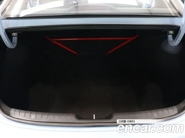 Hyundai AVANTE — Фото автомобиля 5