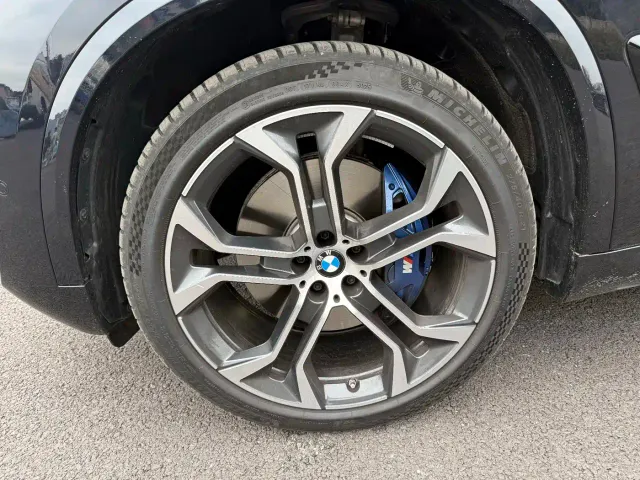 BMW X5 — Фото автомобиля 14