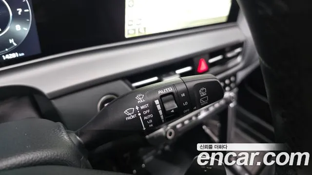 Kia Seltos New — Фото автомобиля 28