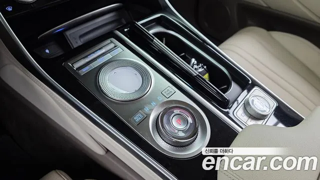 Genesis GV80 2.5T Бензин AWD — Фото автомобиля 3
