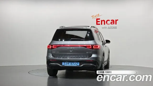 Mercedes-Benz EQB X243 — Фото автомобиля 4