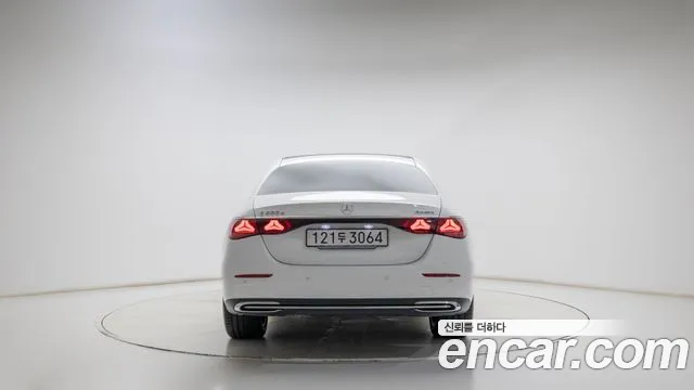 Mercedes-Benz E-Class W214 — Фото автомобиля 4