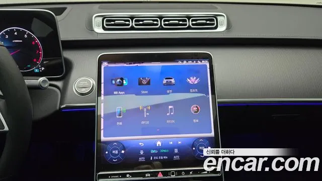 Mercedes-Benz S-Class — Фото автомобиля 16