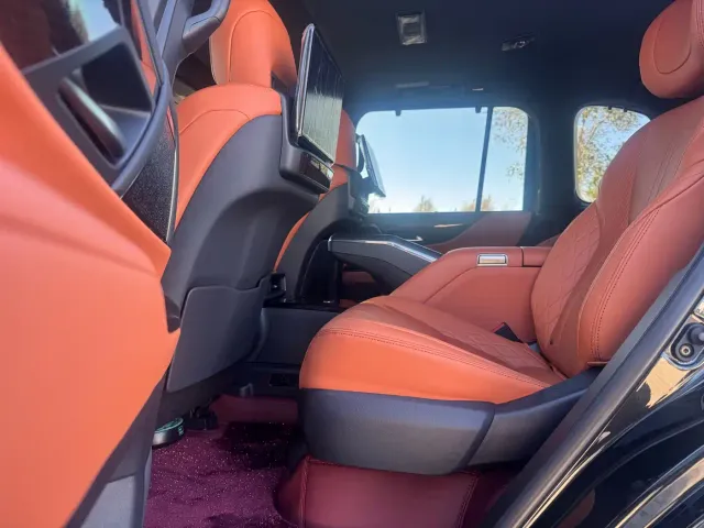 Lexus LX — Фото автомобиля 15
