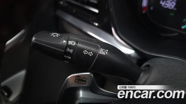 Kia Niro Niro Plus Air — Фото автомобиля 26