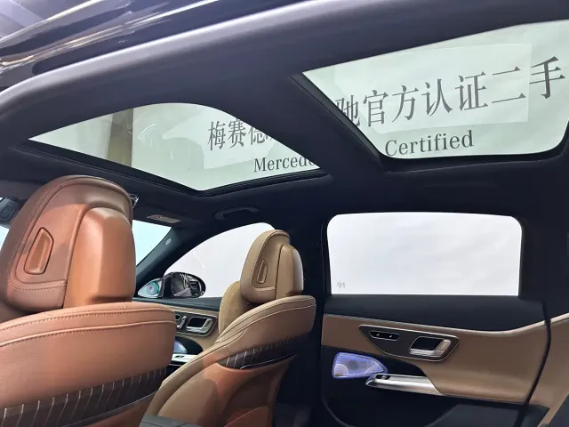 Mercedes-Benz E-Class — Фото автомобиля 9