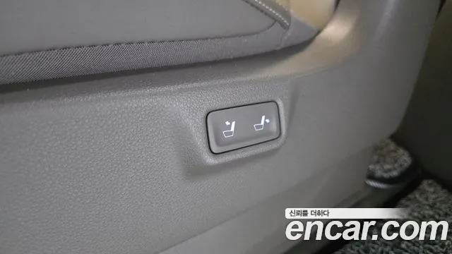 Kia Carnival 4th Gen — Фото автомобиля 18