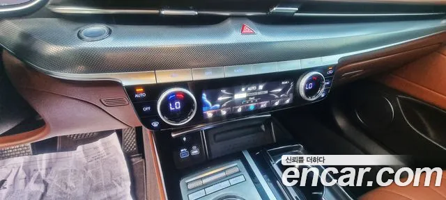 Genesis G80 Бензин 2.5 турбо AWD — Фото автомобиля 13