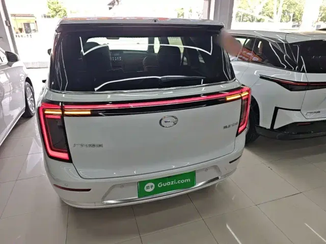 GAC Trumpchi Xiangwang S9 — Фото автомобиля 5