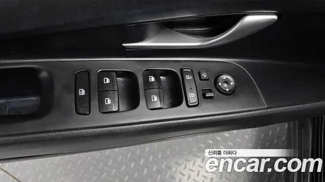 Hyundai AVANTE Avante (CN7) — Фото автомобиля 30