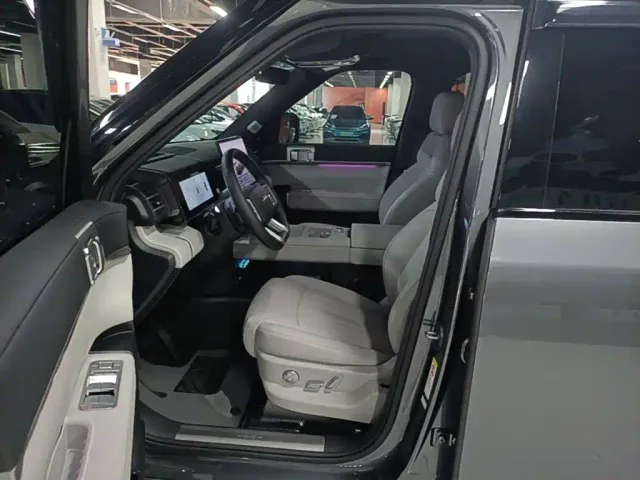 BYD FangChengBao Titanium 7 — Фото автомобиля 15