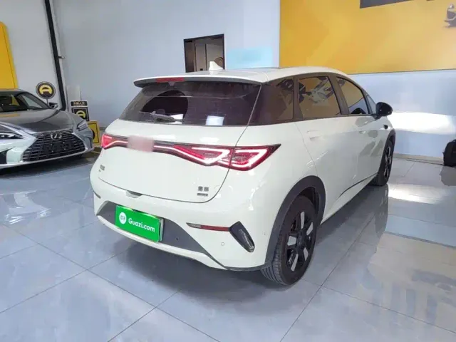 BYD Dolphin — Фото автомобиля 6
