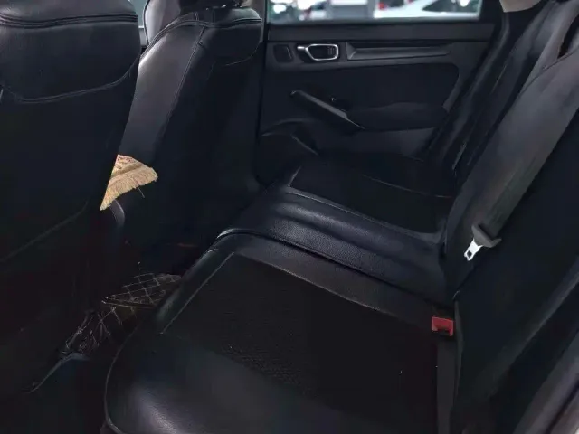 Honda Civic — Фото автомобиля 9