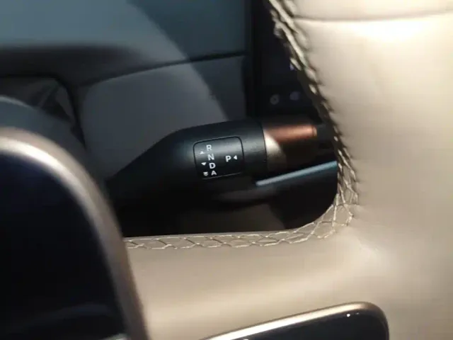 Li Auto i6 — Фото автомобиля 13