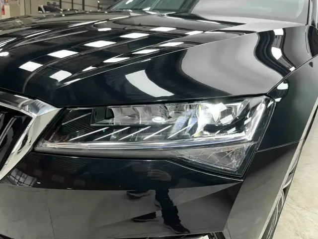 Škoda Superb 2024 TSI280 DSG Premium Edition — Фото автомобиля 23