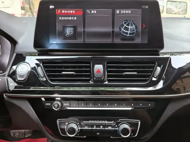 BMW 1 Series — Фото автомобиля 15