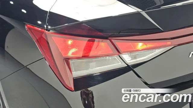 Hyundai Avante — Фото автомобиля 8