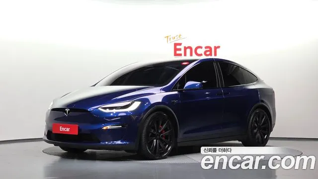 Фотография автомобиля — Tesla Model X
