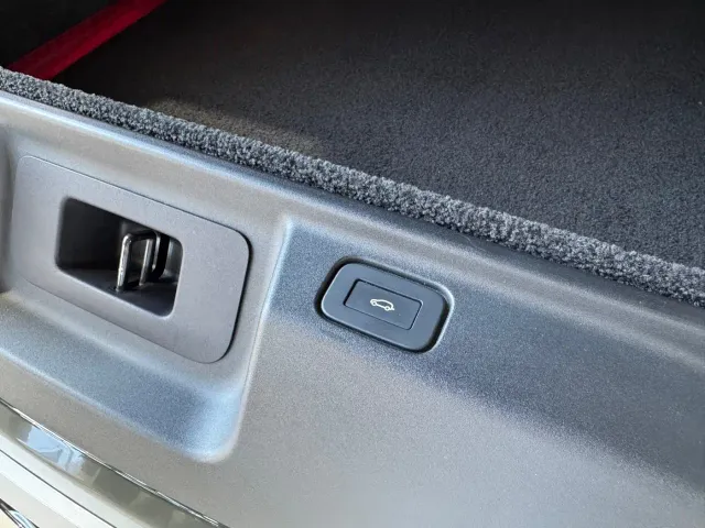 Land Rover Range Rover — Фото автомобиля 15