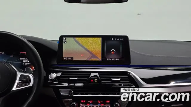 BMW 5-Series 5 серия (G30) 530i xDrive M Sport — Фото автомобиля 15
