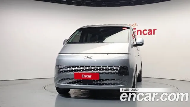 Hyundai Staria — Фото автомобиля 3