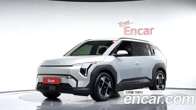 Фотография автомобиля — Kia EV3