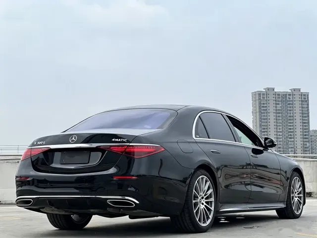 Mercedes-Benz S-Class — Фото автомобиля 11