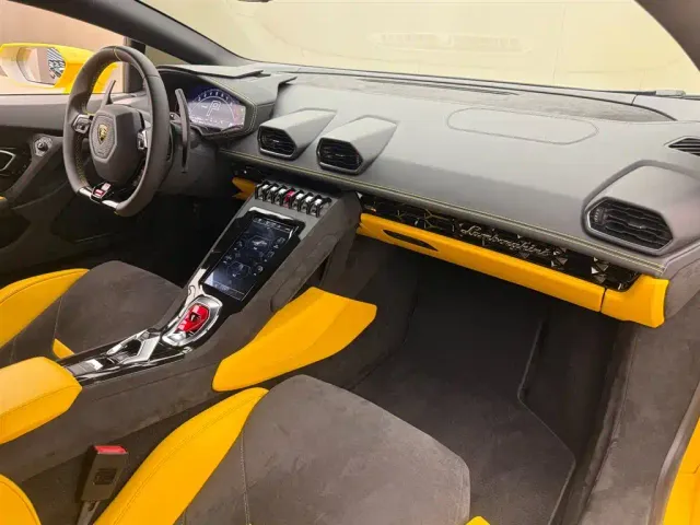 Lamborghini Huracan — Фото автомобиля 9